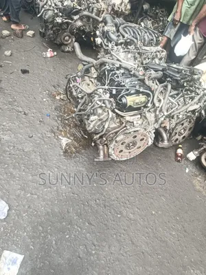 Toyota Land Cruiser Engine 3ur-fe.