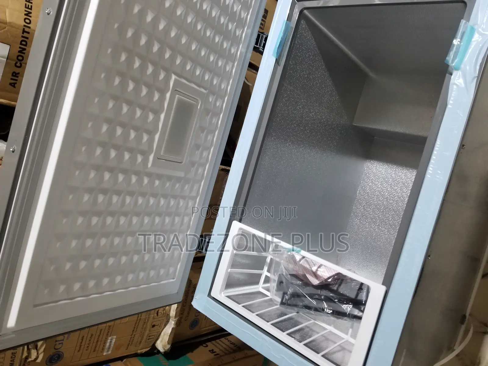 Reliable Food Storage With Aeon 200l Freezer