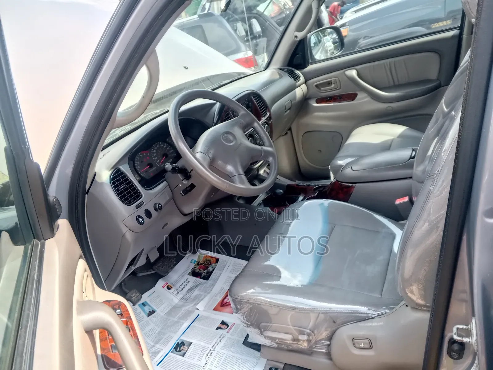 Toyota Sequoia 2004 Gray