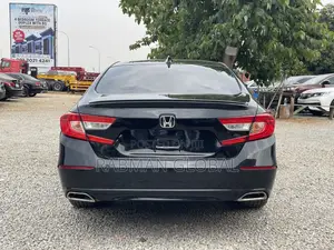 Honda Accord 2019 Black