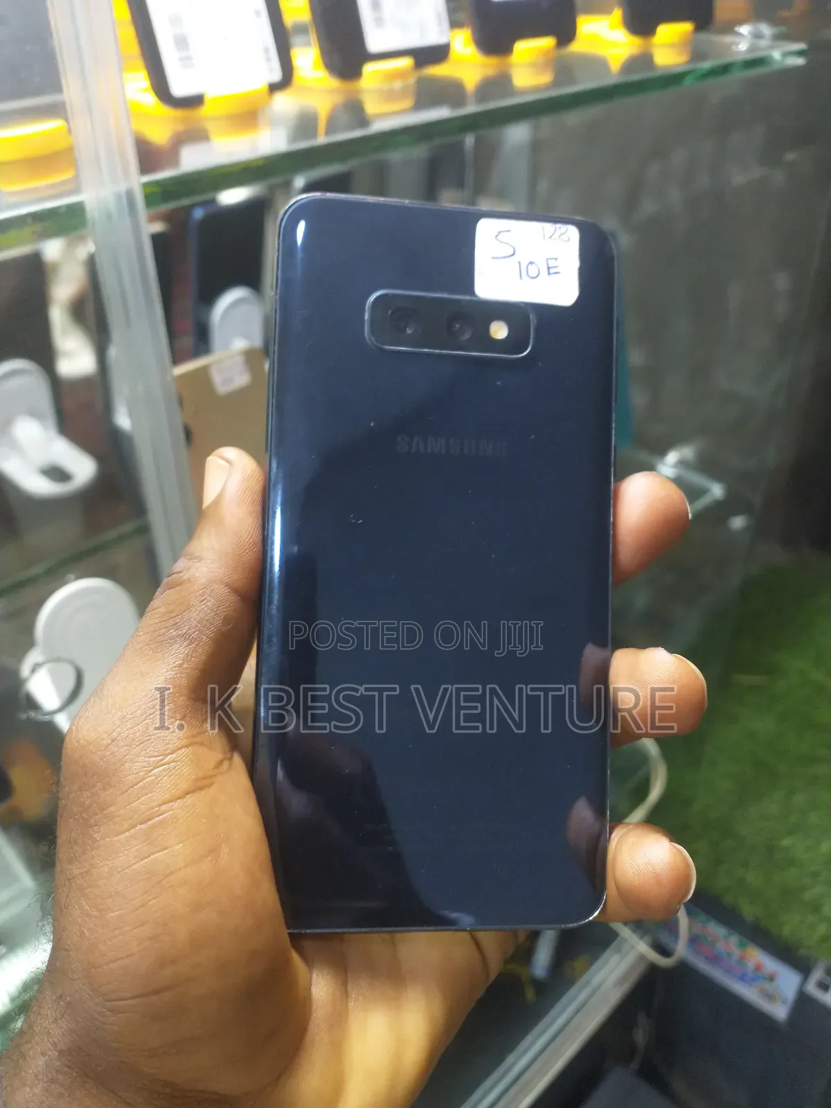 Samsung Galaxy S10e 128 GB Black