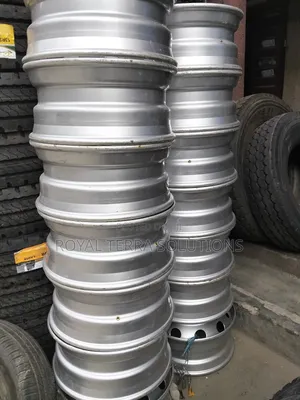 9.00x22.5 Rim 16mm