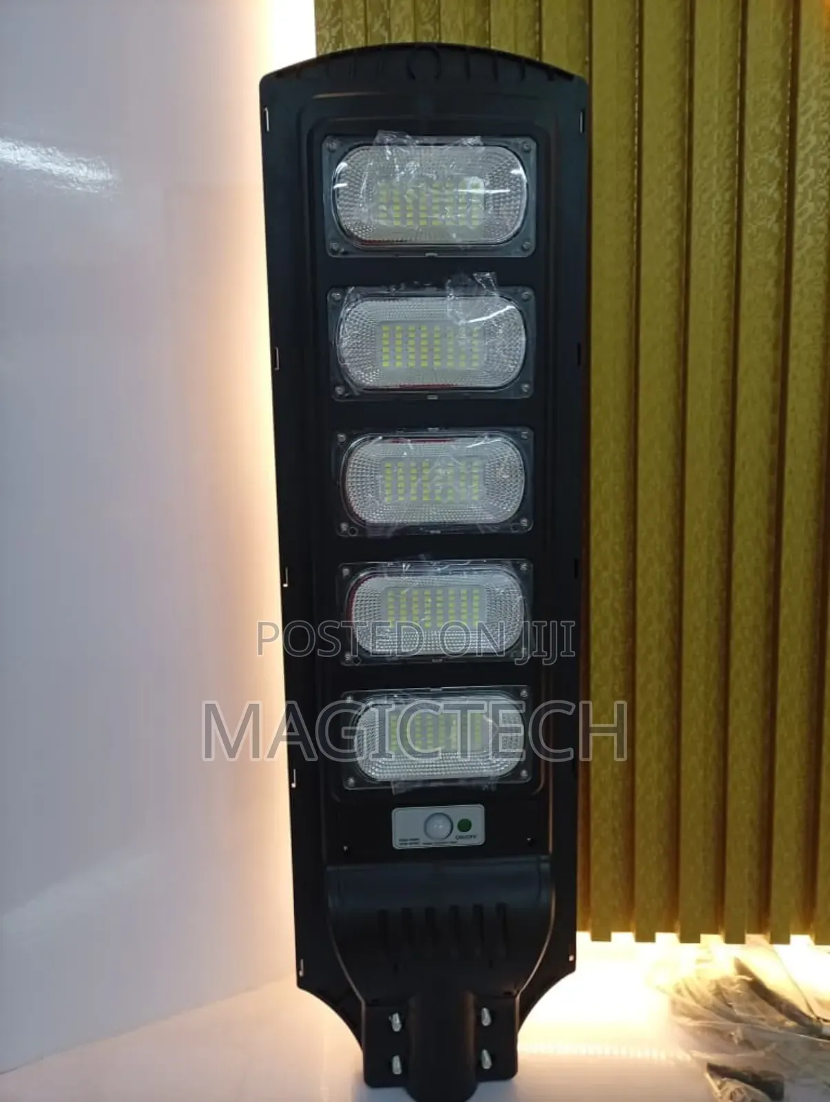 Suntrick 500watts Solar Street Light