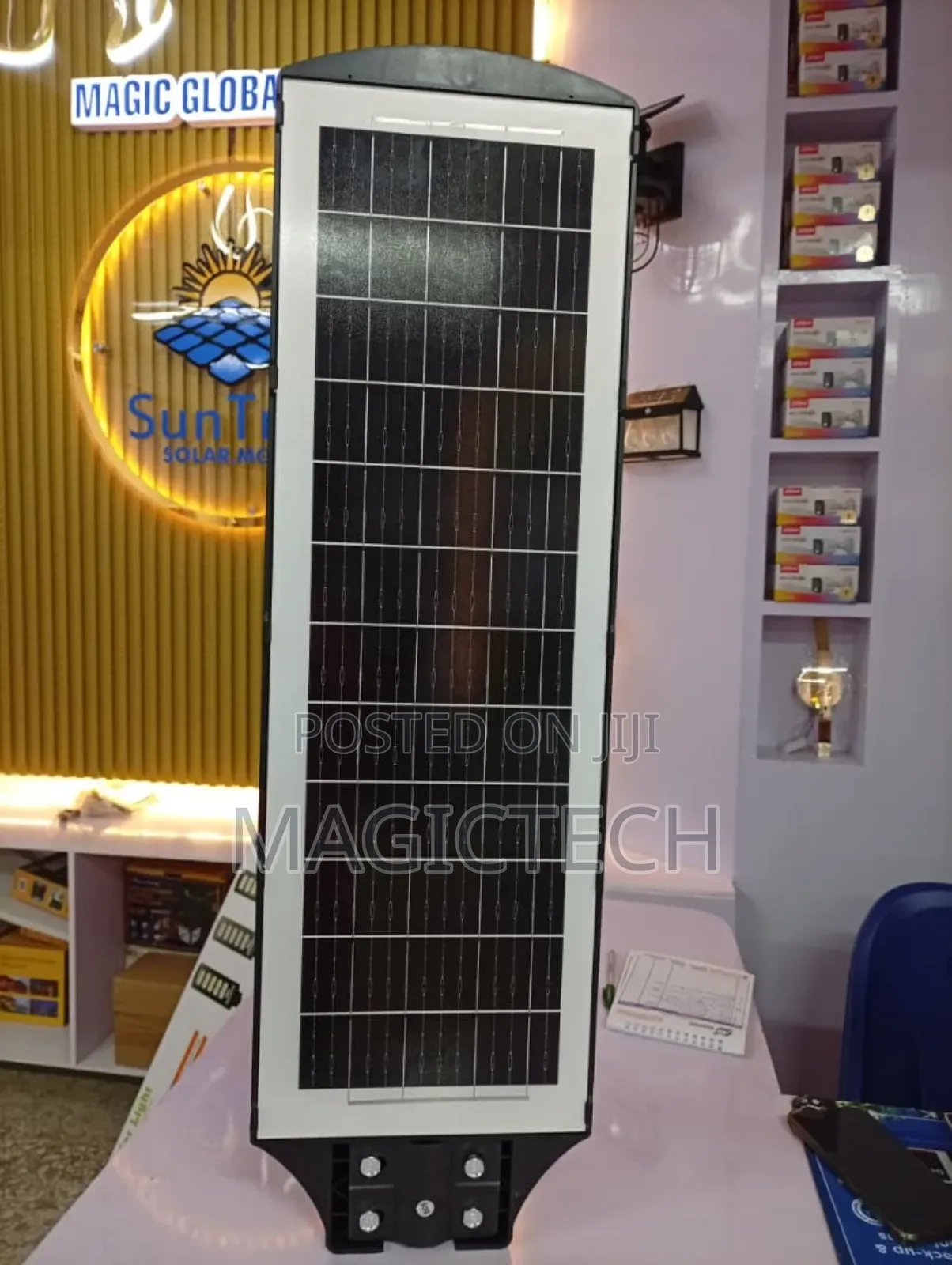 Suntrick 500watts Solar Street Light