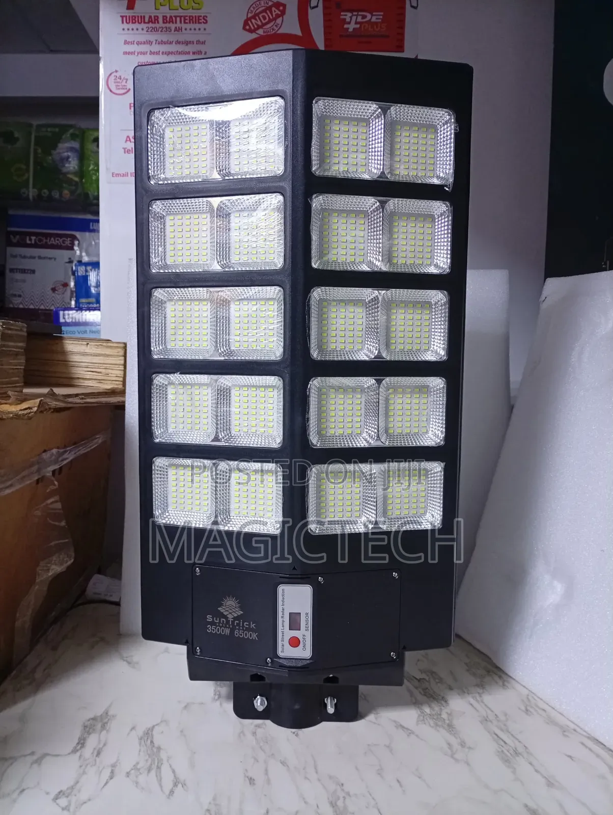 Suntrick 3500watts Solar Street Light