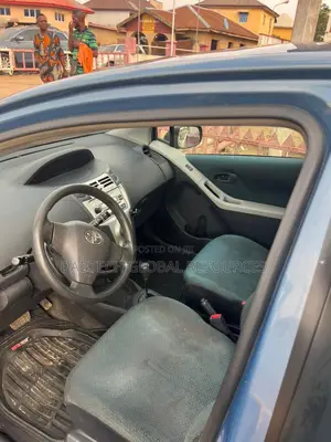 Toyota Yaris 2008 Blue