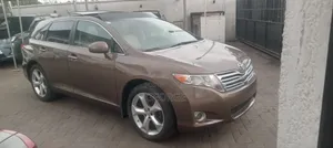 Toyota Venza V6 AWD 2012 Brown