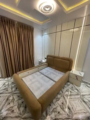 High Quality Buckle Fabric 4.5by6 Bubble Bedframe.