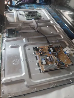 * Samsung 55 Inche Full Smart Tv