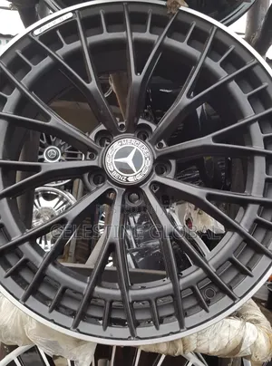 Mercedes 2012 GLK Rim 19