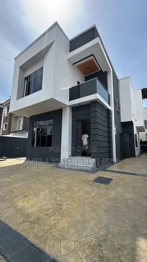 5bdrm Duplex in Osapa london for sale