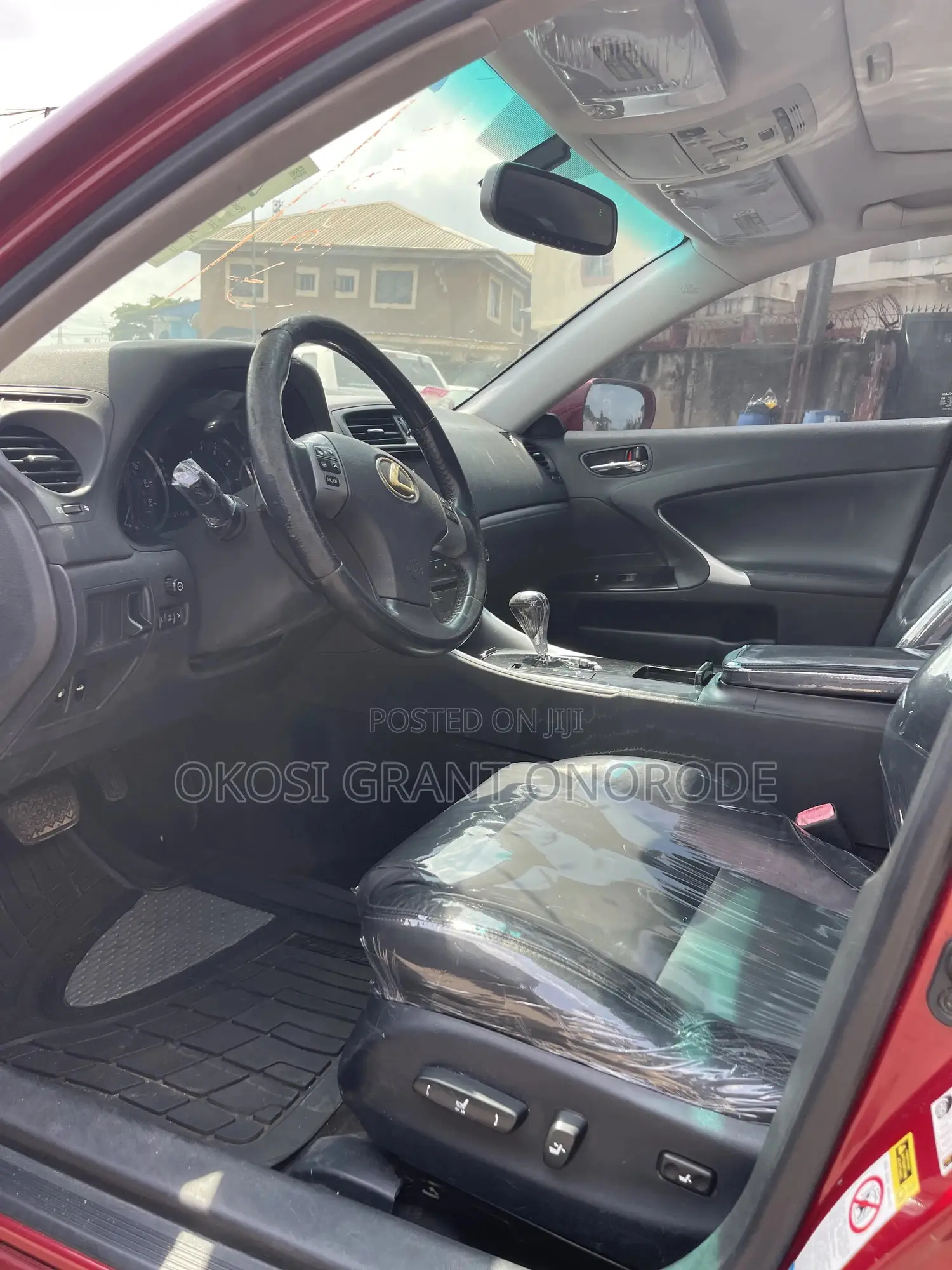 Lexus IS 250 2011 Red