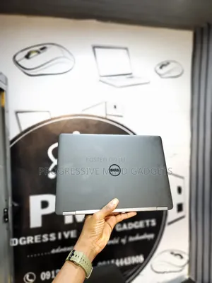 Laptop Dell Latitude E7470 8GB Intel Core i7 SSD 256GB