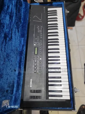 Yamaha Kx61 Studio Keyboard