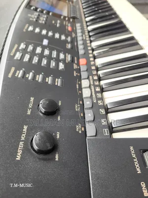 Yamaha PSR 7000
