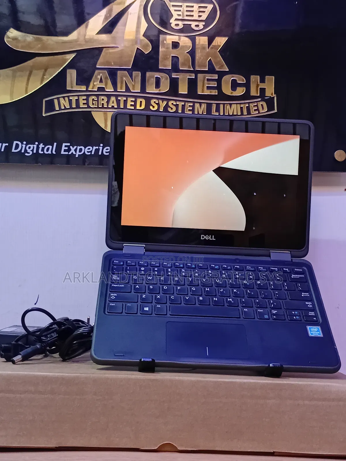 Laptop Dell Latitude E4310 8GB Intel Pentium SSD 256GB