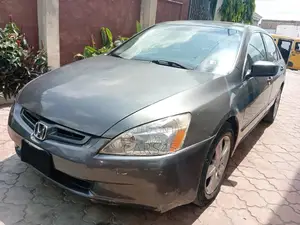 Honda Accord 2005 Gray