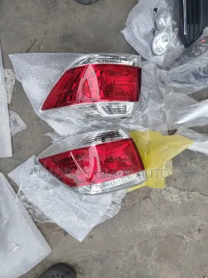 Toyota Highlander 2011-2013 Rear Lights