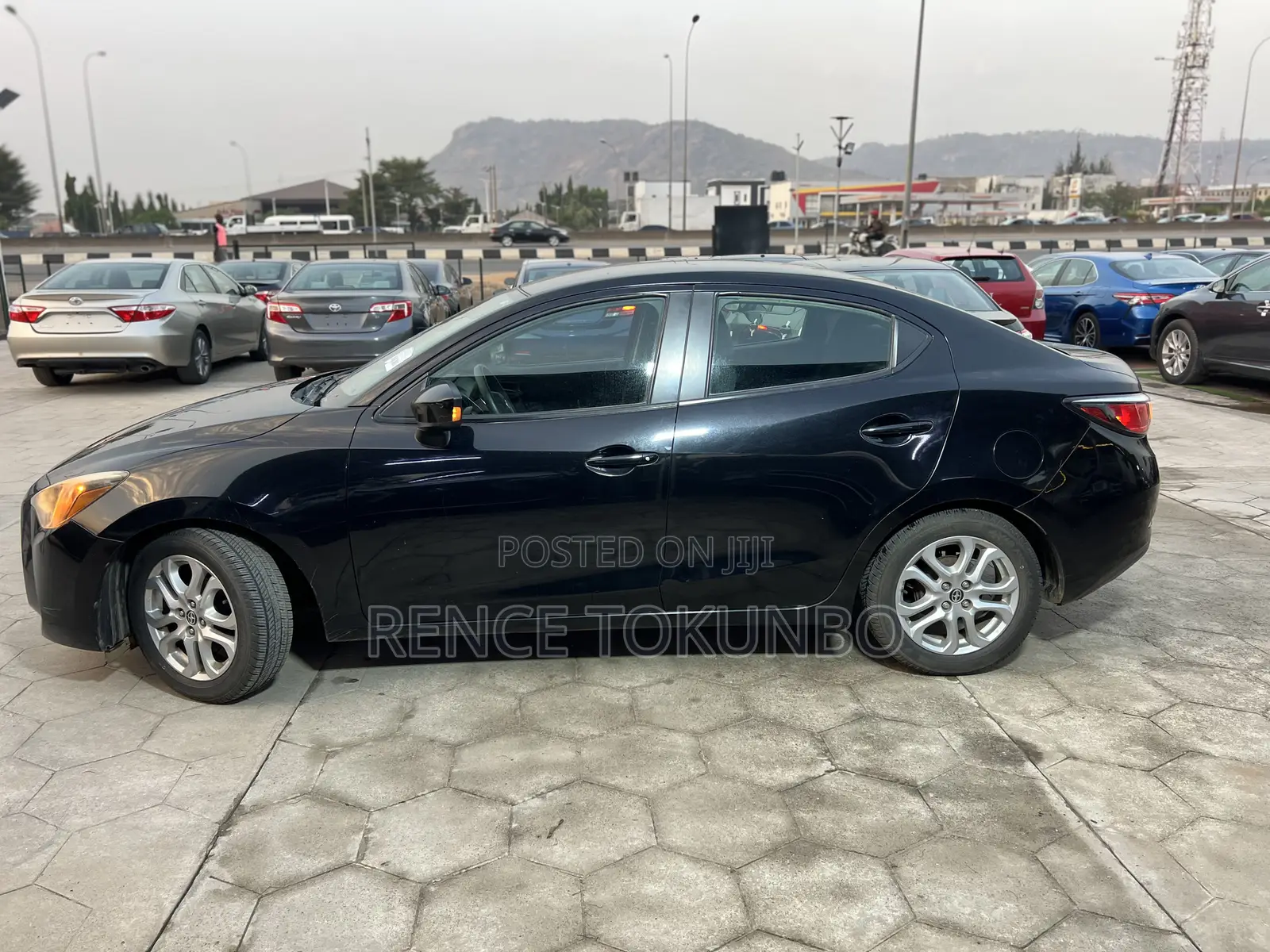 Scion iA Base 2016 Black