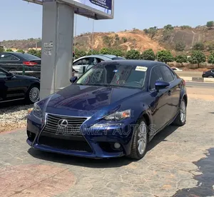 Lexus IS 2014 Blue