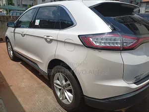 Ford Edge SEL 4dr AWD 2017 White