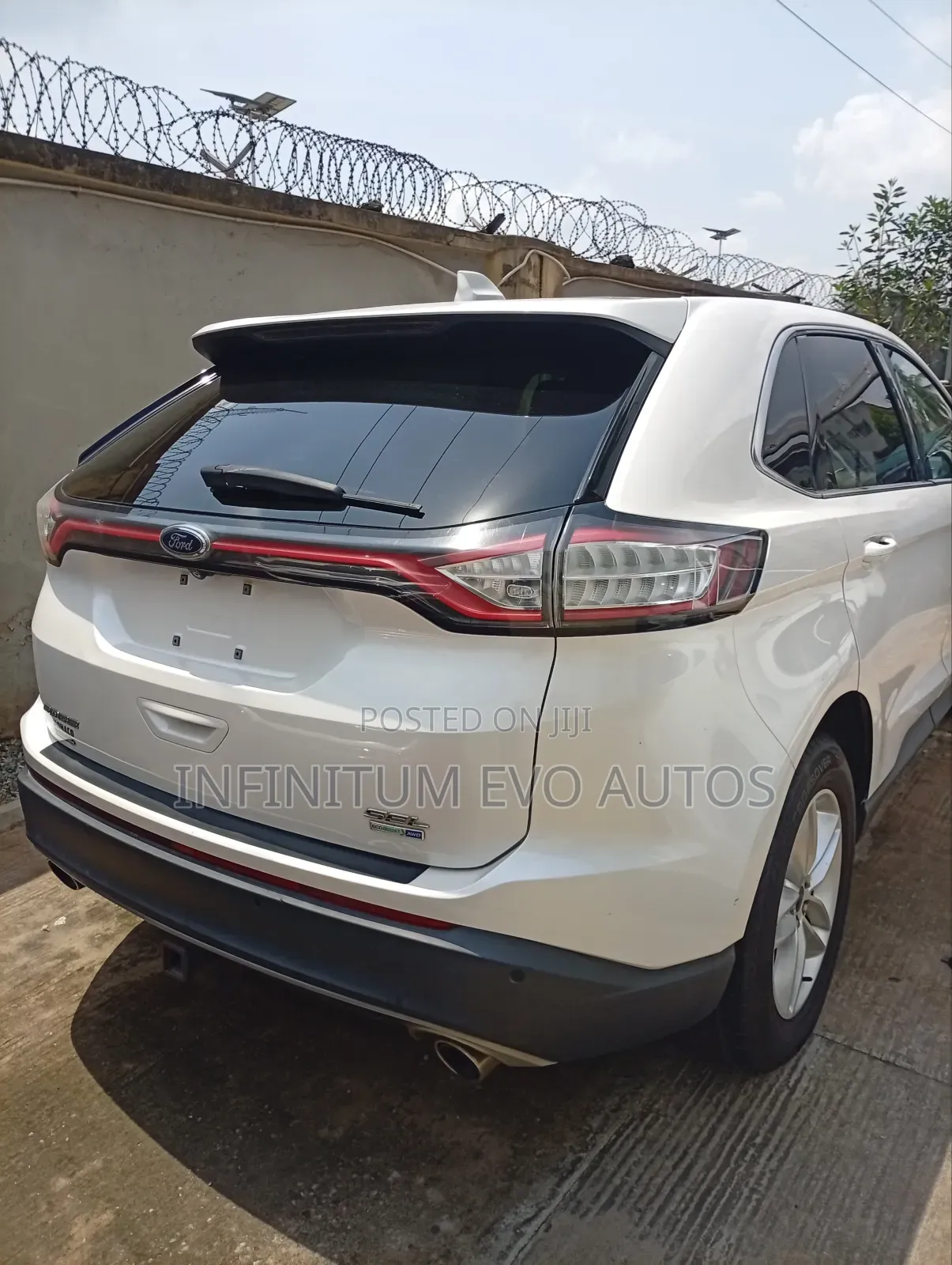Ford Edge SEL 4dr AWD 2017 White