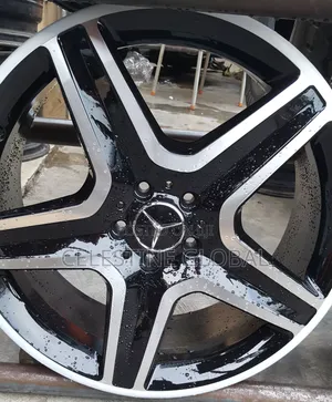Mercedes-Benz C300 2013 Rim 18