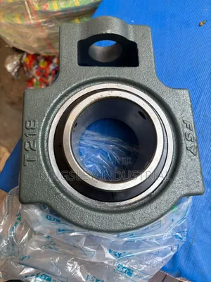 Bearing Housing Uct218 90mm Shaft