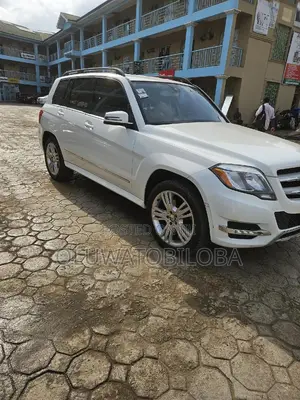 Mercedes-Benz GLK-Class 350 4MATIC 2013 White