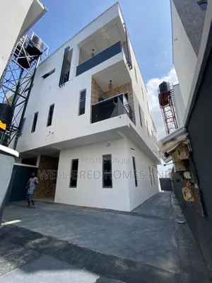 4bdrm Duplex in Ikota Lekki Lagos for rent