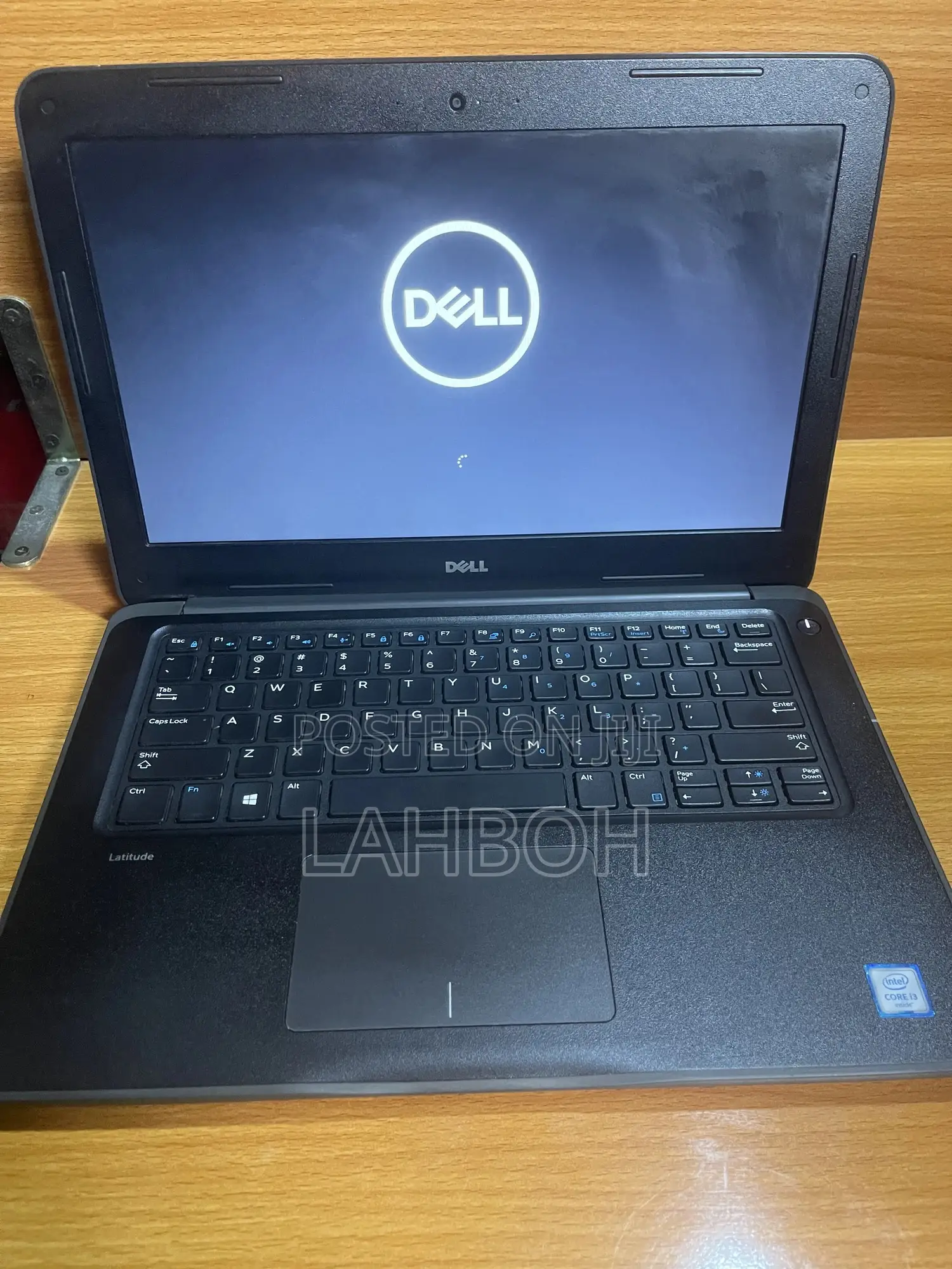 Laptop Dell Latitude 3180 8GB Intel Core i3 SSD 128GB