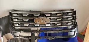 Front Grill Ford Explorer 2019