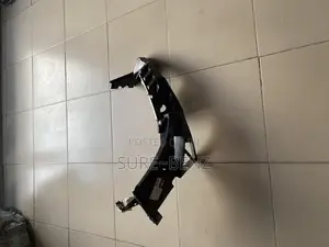 Mercedes Benz Headlight Hanger Ml 350 Model 2013