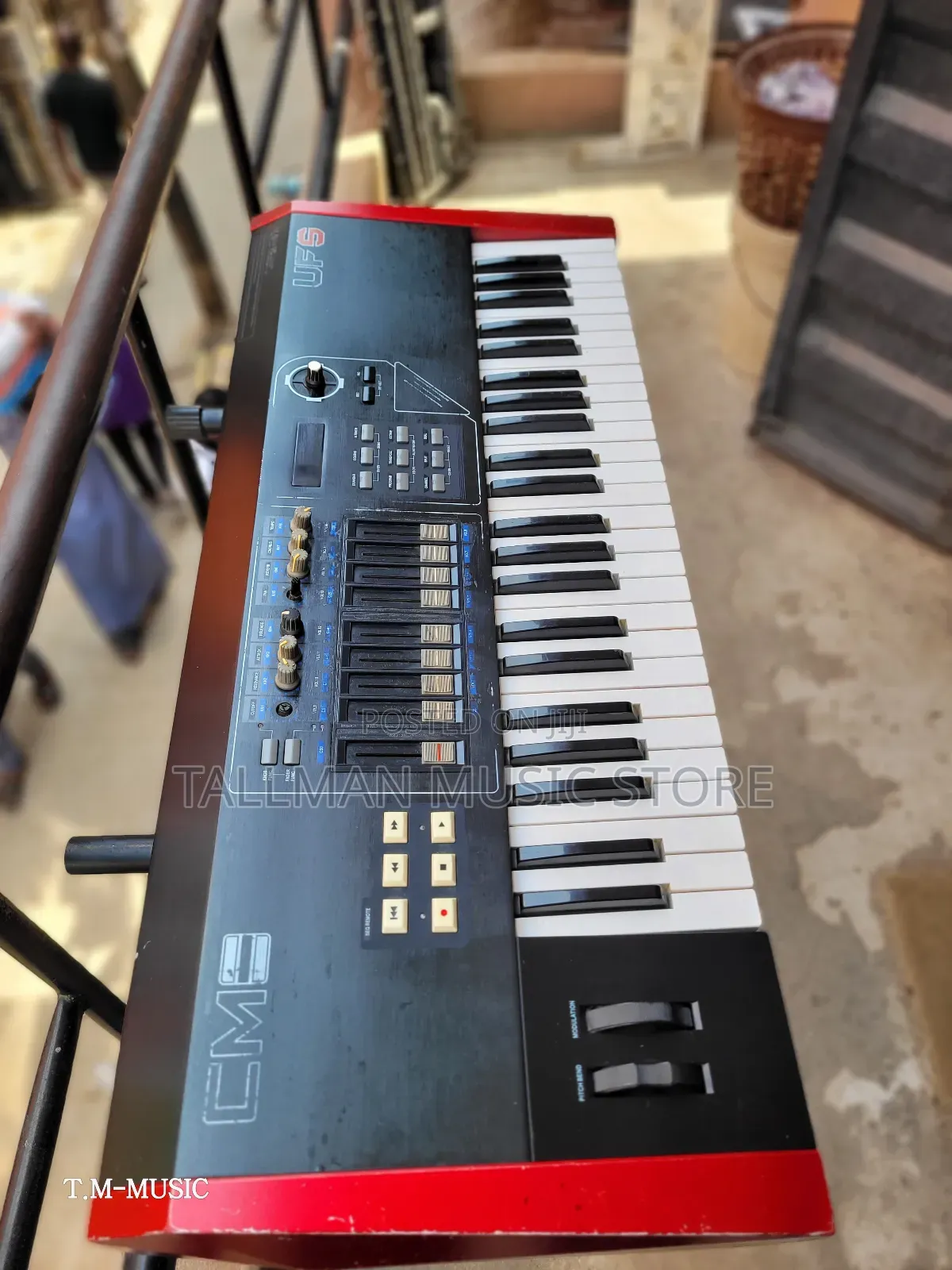 Cme Uf5 Studio Keyboard
