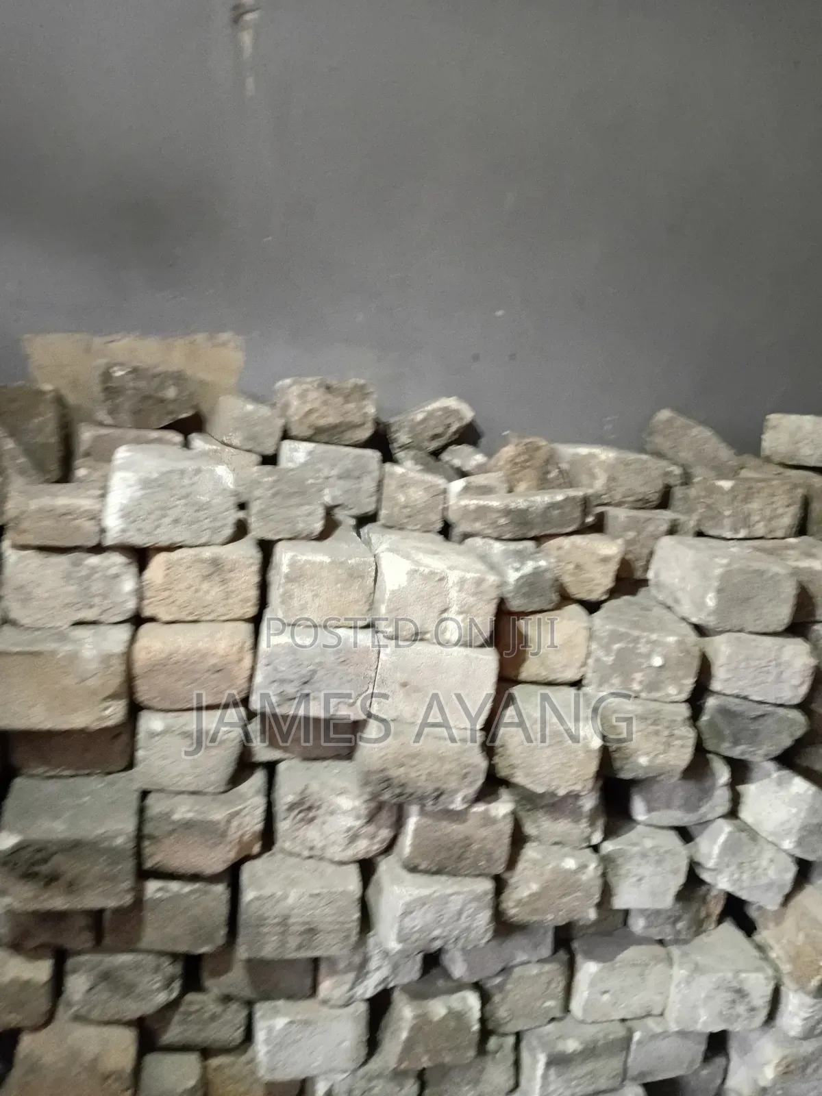 Over 220 Insulatory Bricks