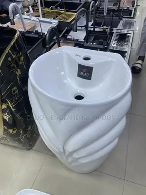 High Quality England White Standing Basin