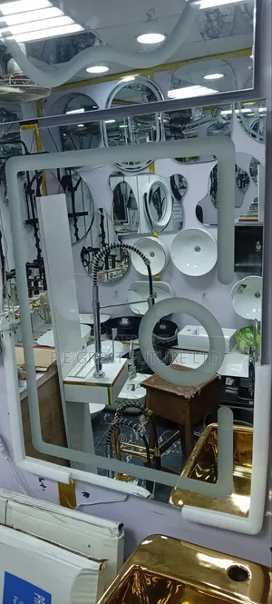 Bathroom Mirrors With Light