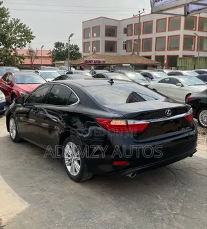 Lexus ES 2015 Black