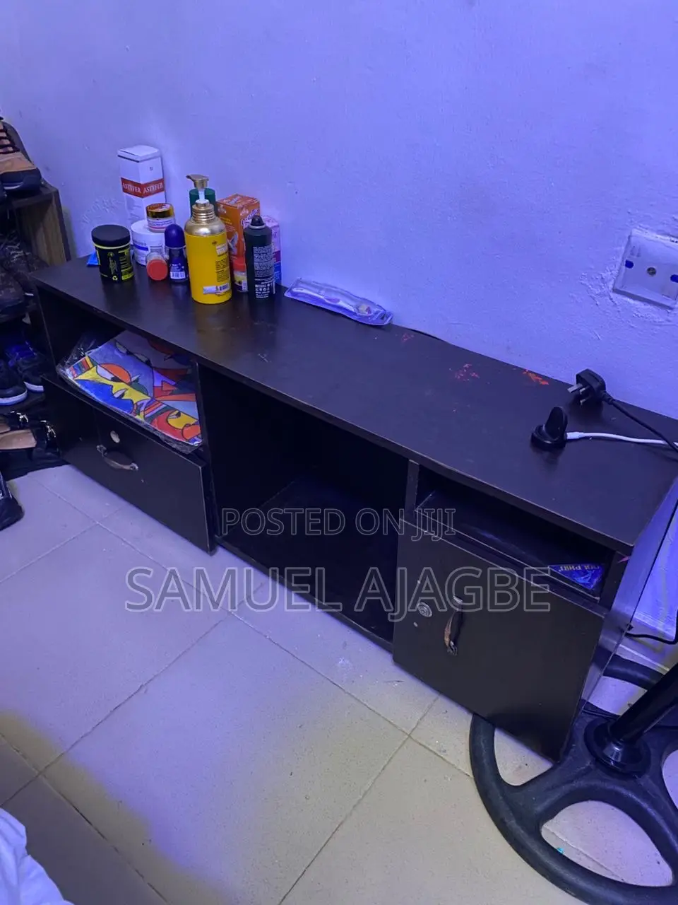 Solid HDF Tv Console With Drawer