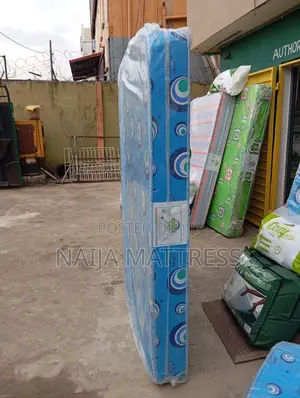 Mouka Comfy Mattress 4 by 6 by 8