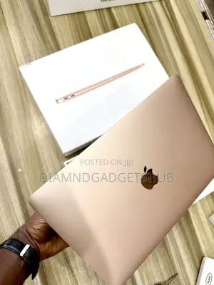 Macbook Air