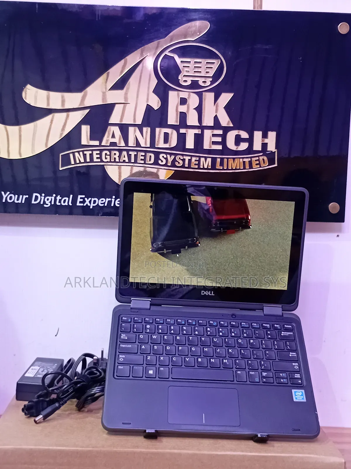 Laptop Dell Latitude E5520m 8GB Intel Pentium SSD 256GB