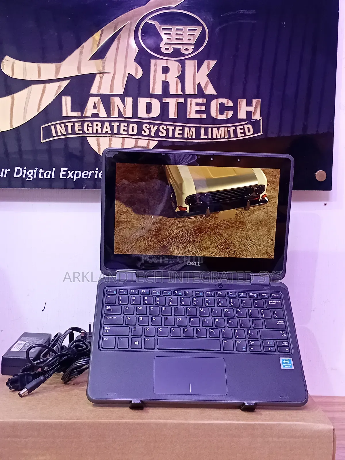 Laptop Dell Latitude E5520m 8GB Intel Pentium SSD 256GB