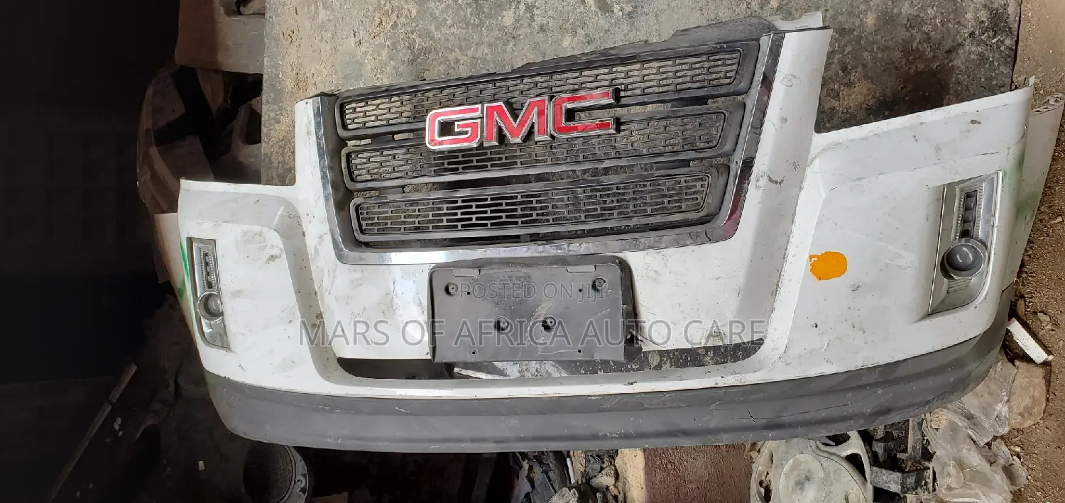 Complete Front Bumper GMC Terrine 2012