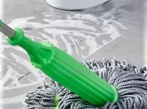 Self Wringing Squeeze Mop