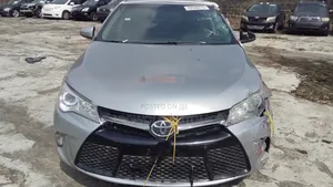 Toyota Camry 2016 Silver