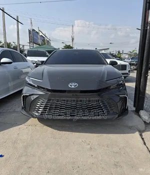 New Toyota Camry XSE 2025 Gray