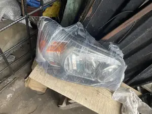 Toyota Head Lamp Light Highlander 2004 2005 2006