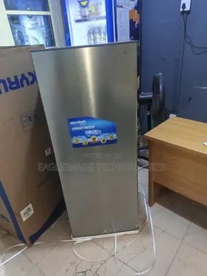 Skyrun 185l Upright Freezer – High-Performance Cold Chain Storage