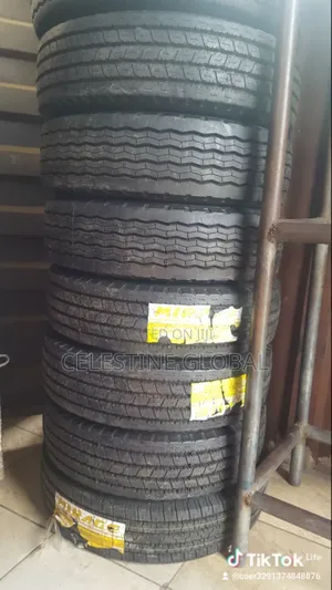 Pick Up Lt Truck 7 .50 R 16